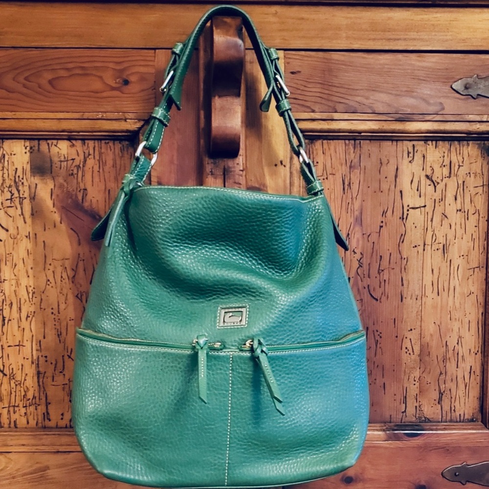 EUC Kelly Green Dooney & Bourke Bag
